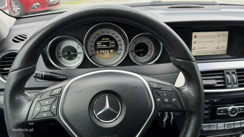 Mercedes-Benz Klasa C W204 C 200 33