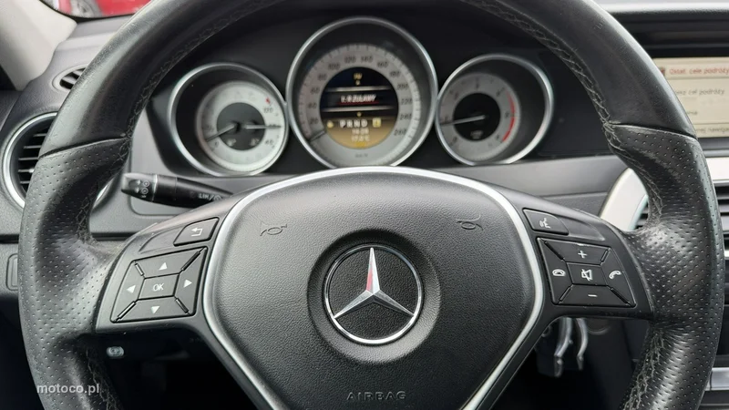 Mercedes-Benz Klasa C W204 C 200 34