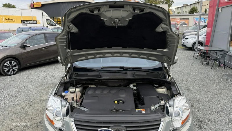 Ford Kuga I 14