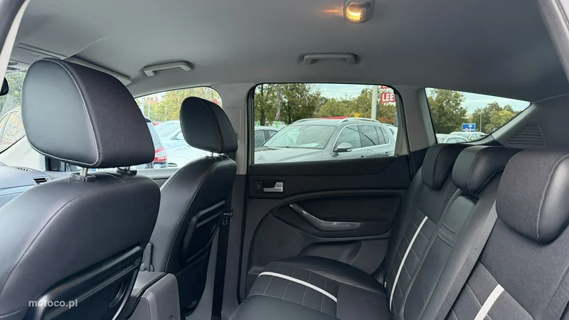 Ford Kuga I 20