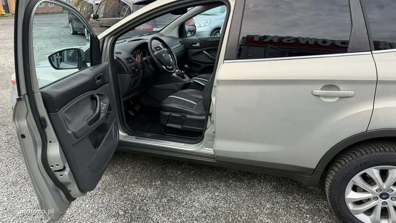 Ford Kuga I 21