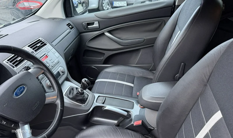 Ford Kuga I 22