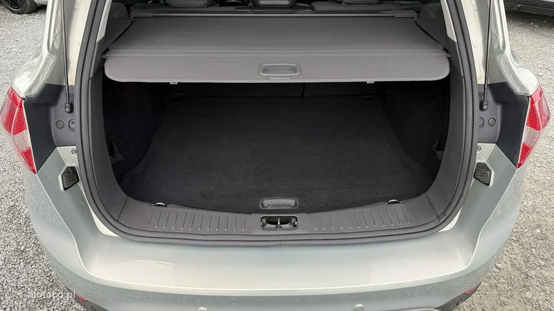 Ford Kuga I 9