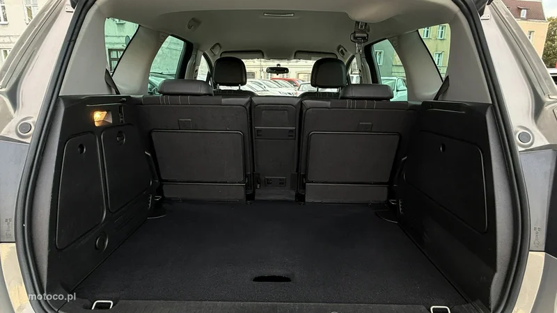 Opel Meriva B 12