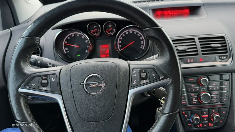Opel Meriva B 26