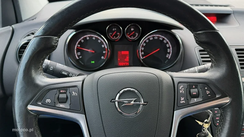 Opel Meriva B 27