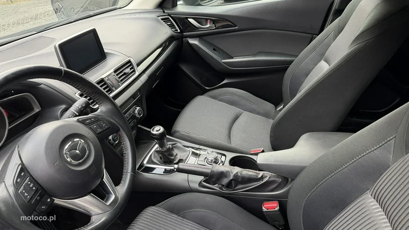 Mazda 3 24