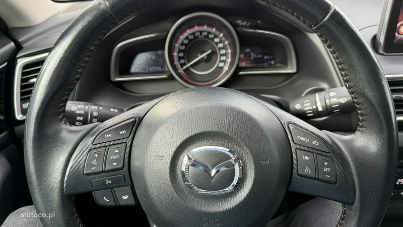 Mazda 3 25
