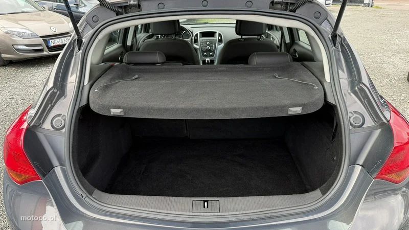 Opel Astra J 12