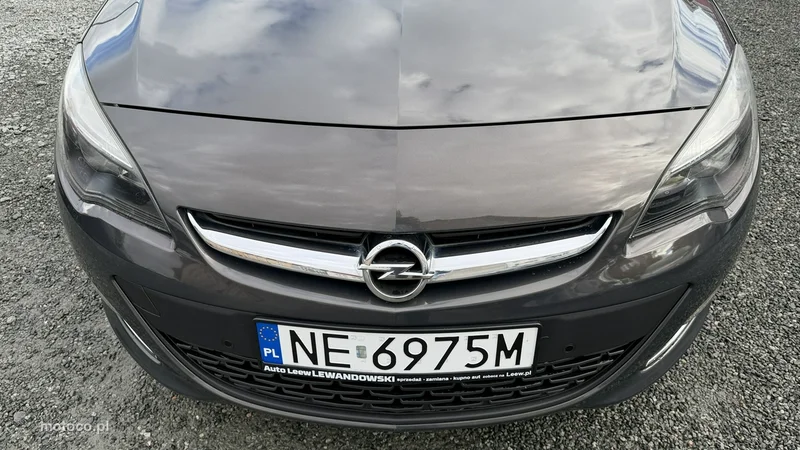 Opel Astra J 17