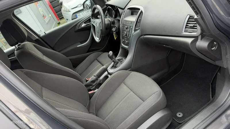 Opel Astra J 20