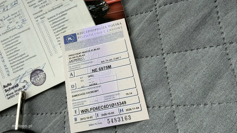Opel Astra J 31