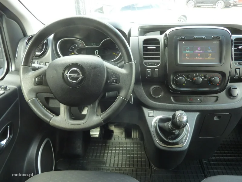 Opel Vivaro 16