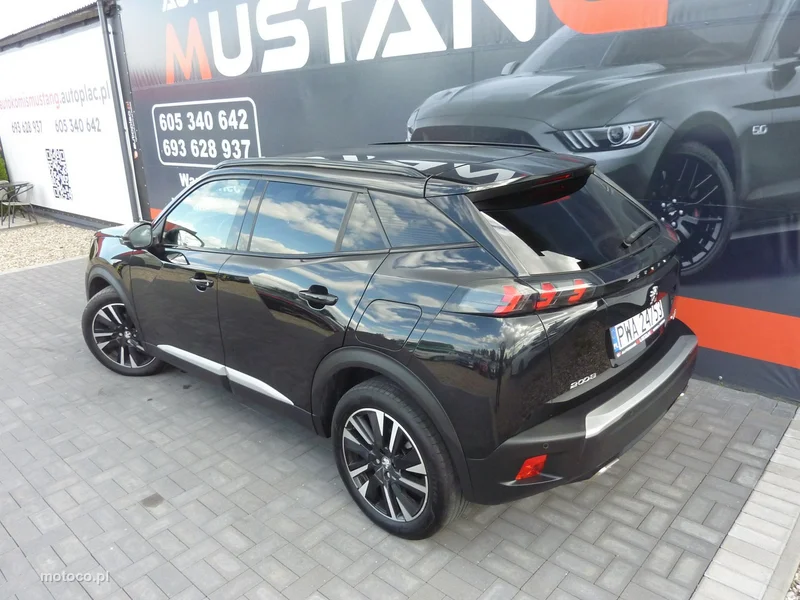 Peugeot 2008 7