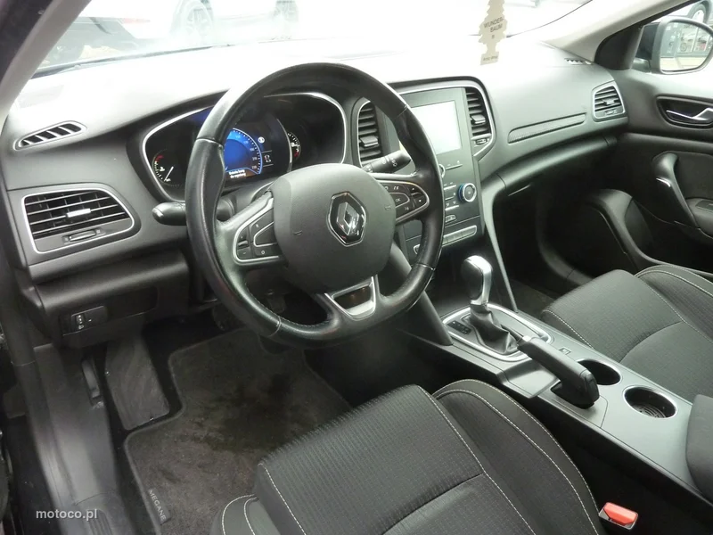 Renault Megane IV 11
