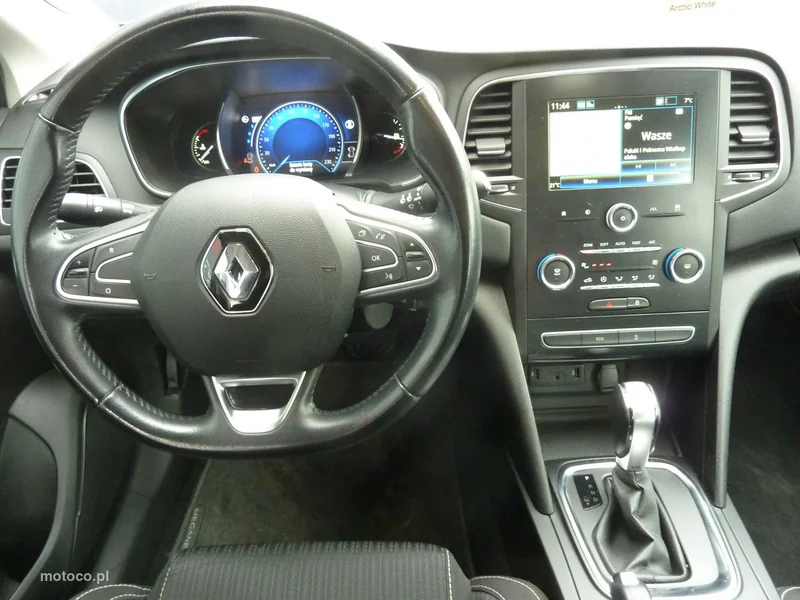 Renault Megane IV 19