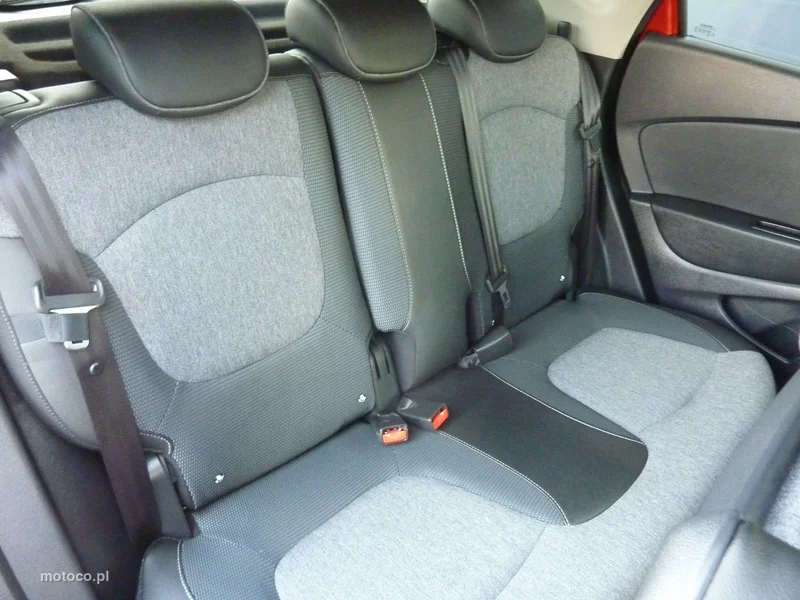 Renault Captur I 15