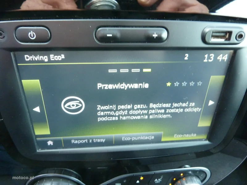 Renault Captur I 28