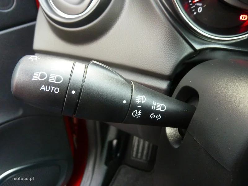 Renault Captur I 29