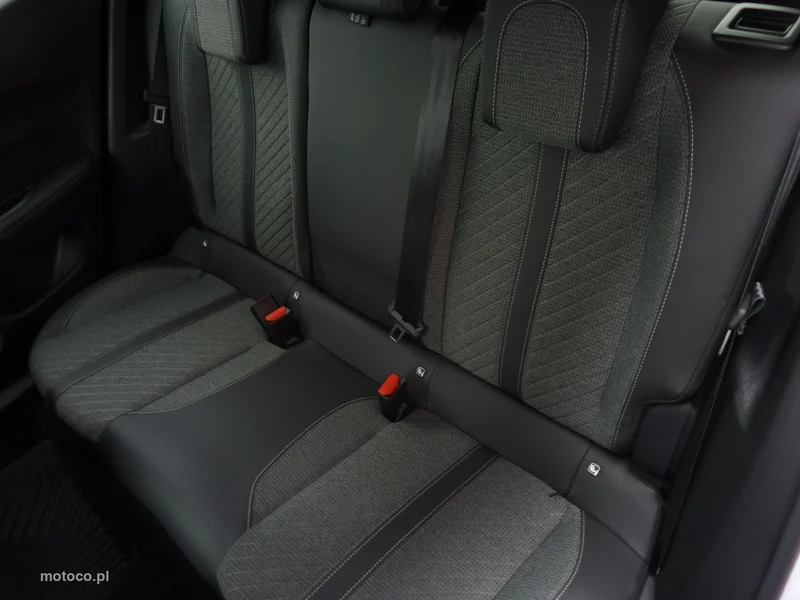 Peugeot 2008 11