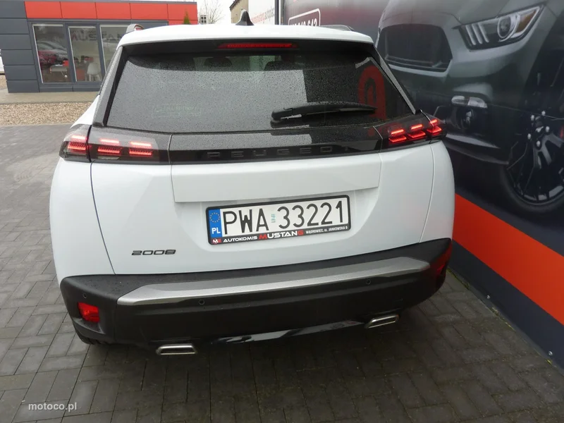 Peugeot 2008 5