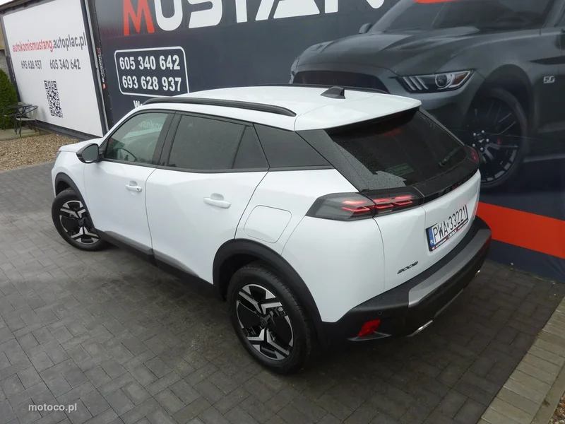 Peugeot 2008 7