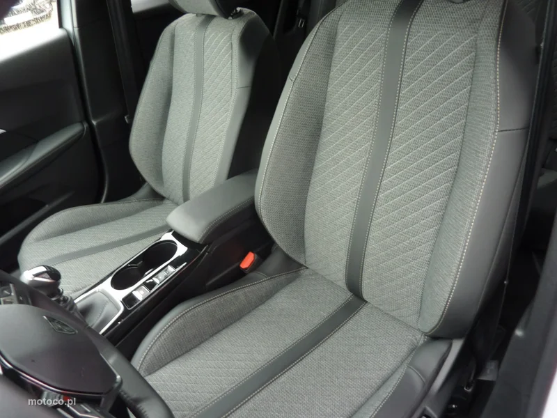 Peugeot 2008 10