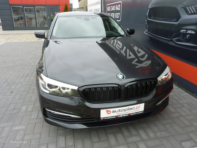 BMW Seria 5 G30 520 2