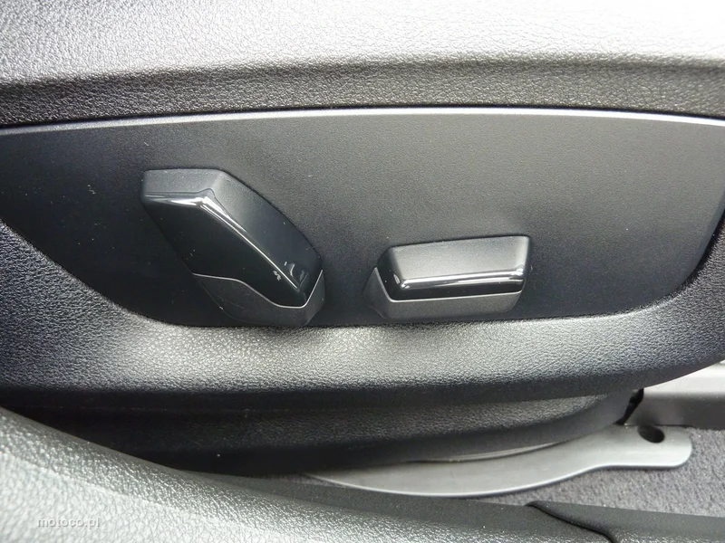 BMW Seria 5 G30 520 18