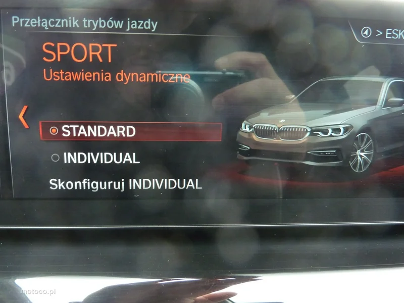 BMW Seria 5 G30 520 25