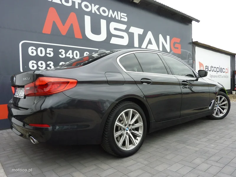 BMW Seria 5 G30 520 4