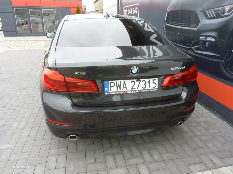 BMW Seria 5 G30 520 5