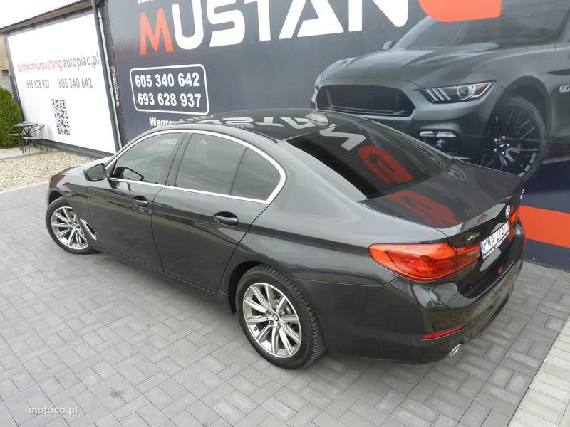 BMW Seria 5 G30 520 7