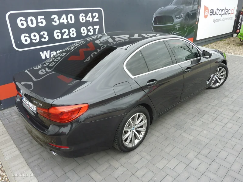 BMW Seria 5 G30 520 8