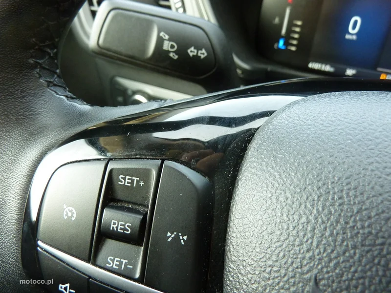 Ford Escape 35