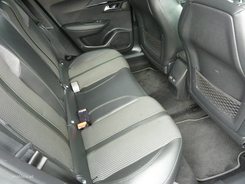 Peugeot 2008 14