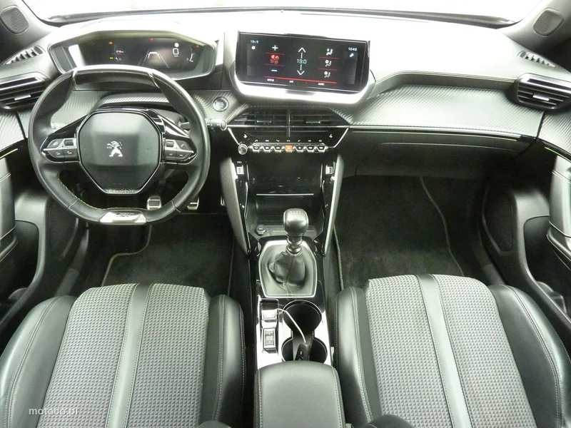 Peugeot 2008 18