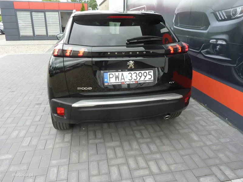 Peugeot 2008 5