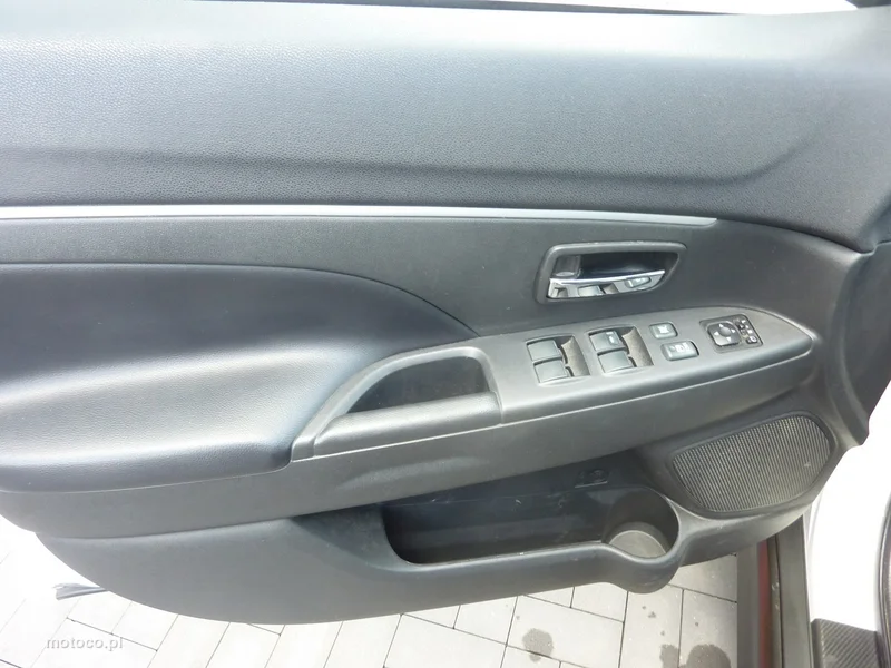 Mitsubishi ASX 30