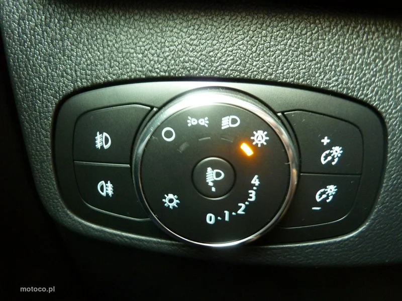 Ford Focus IV 26