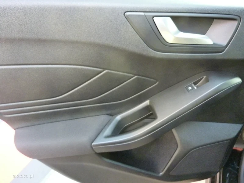 Ford Focus IV 34