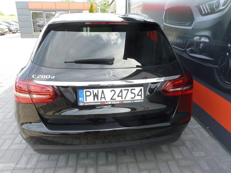 Mercedes-Benz Klasa C W205 C 200 5