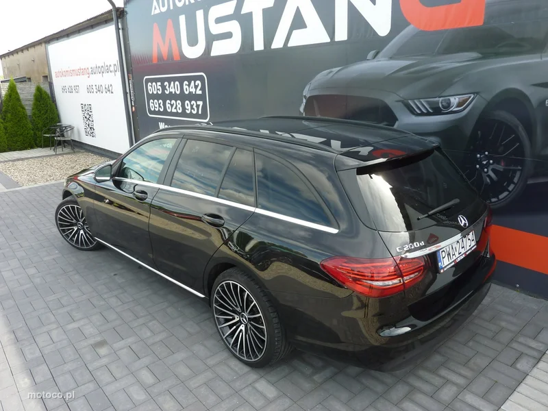 Mercedes-Benz Klasa C W205 C 200 7