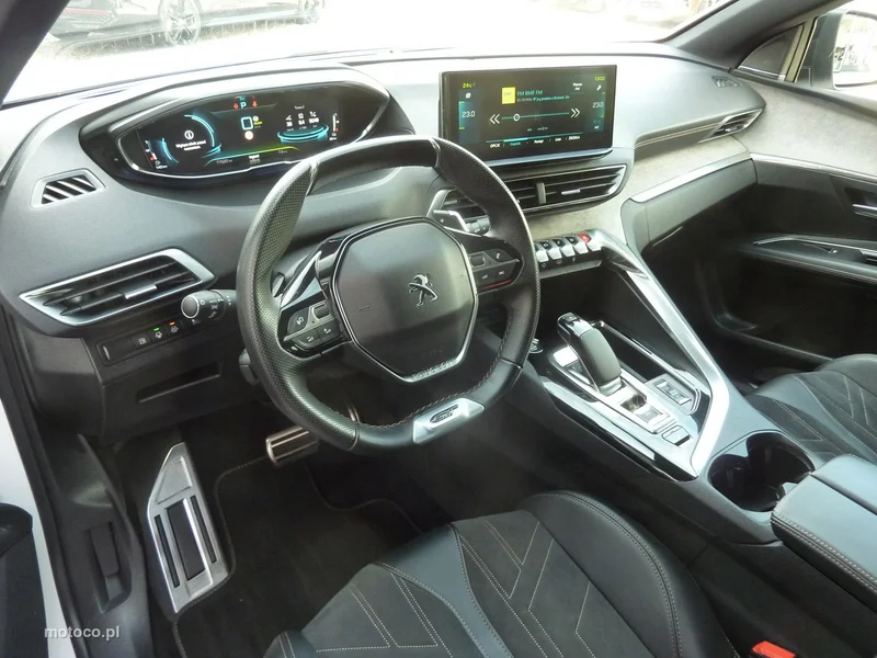 Peugeot 3008 8