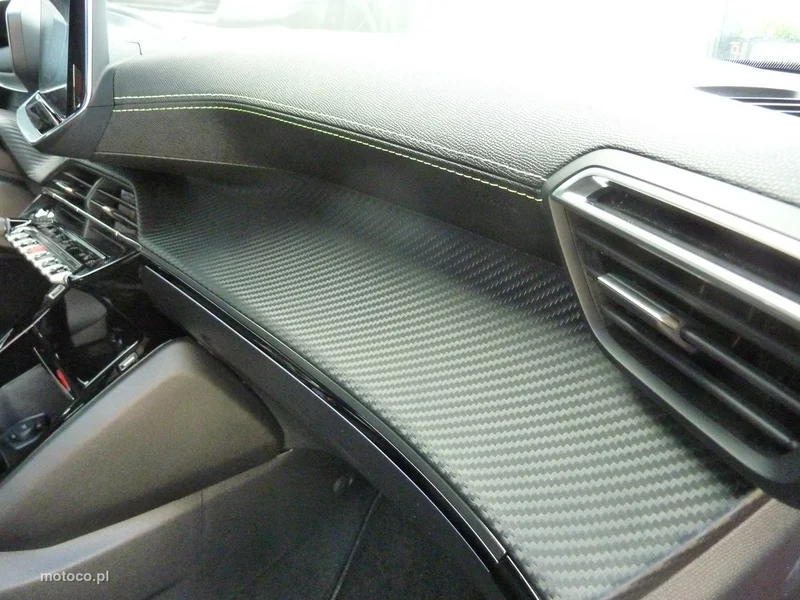 Peugeot 2008 16