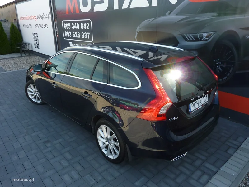 Volvo V60 7