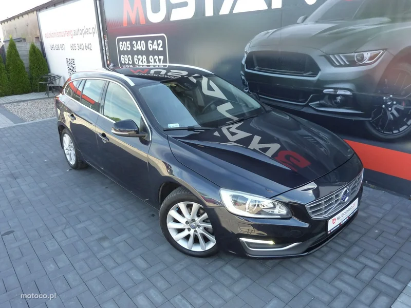 Volvo V60 9