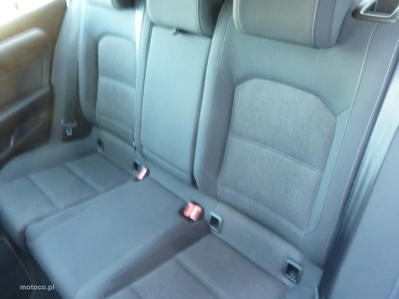 Volkswagen Passat B8 13