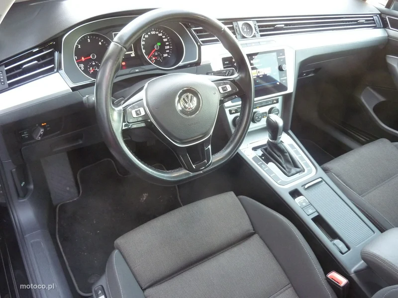 Volkswagen Passat B8 9