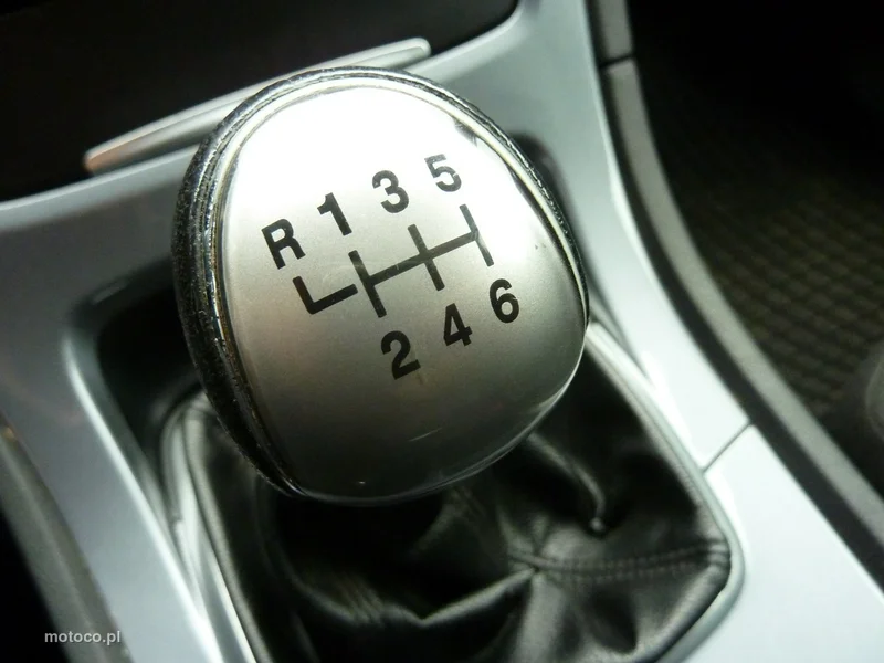 Ford Mondeo V 31